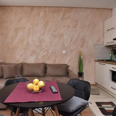 Start Lux Apartment *