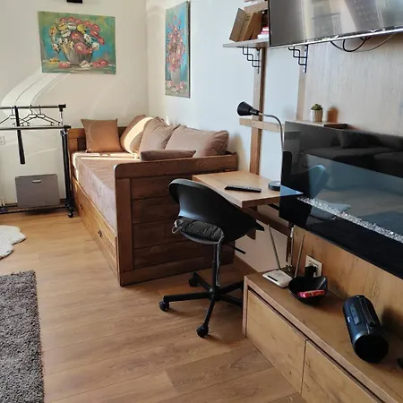 Start Lux Apartment *