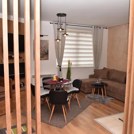 Start Lux Apartment *